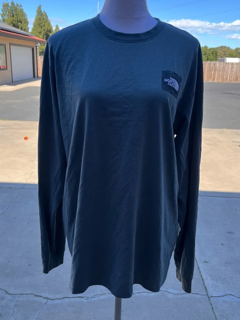 The north face men’s long sleeve logo play tee